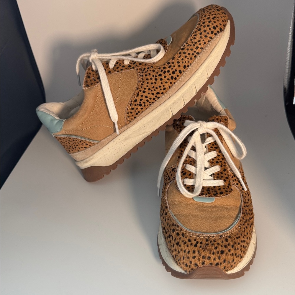 Made well Leopard‎ Print Sneakers with White Laces size 7.5 - Picture 2 of 5